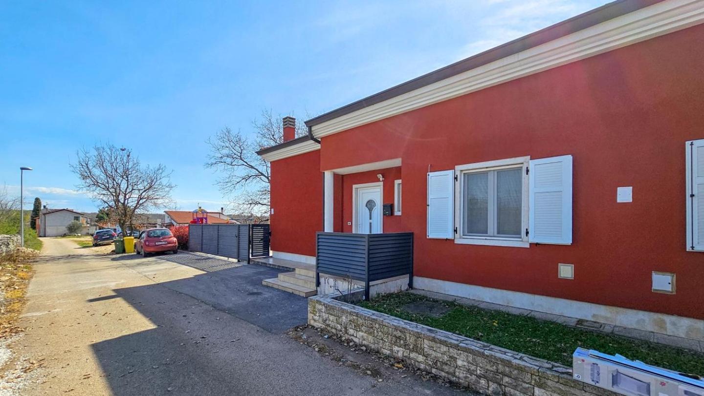 Willa Casa Lutoma Kmeti Zewnętrze zdjęcie